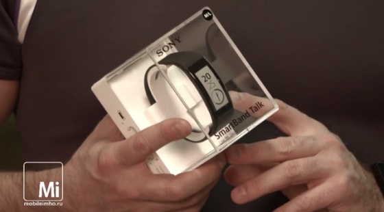 Sony SmartBand Talk SWR30